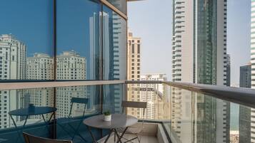 Elite Apartment, 2 Bedrooms, Beach View | Balcony