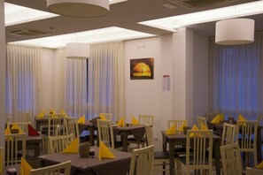 Dining - Hotel Villa Enea (Cattolica)