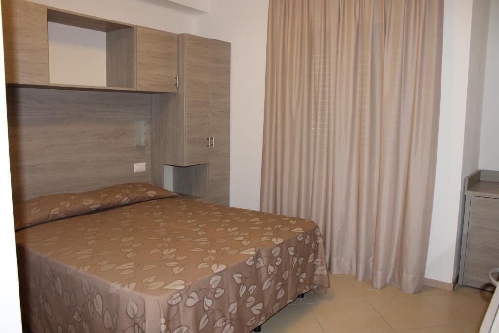 Triple Room, Balcony | In-room safe, free WiFi, wheelchair access