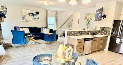 The relax and cozy house in Greensboro.