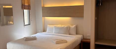 Zimmer, 1 Schlafzimmer, Raucher, Balkon | 1 Schlafzimmer
