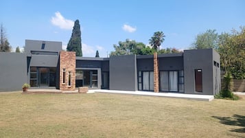 Room, 1 Bedroom, Accessible, Terrace | Exterior