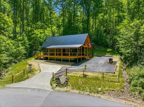 Exterior - Wiley's Bend | New Cabin| Hot Tub | Mins to Gatlinburg (Gatlinburg)