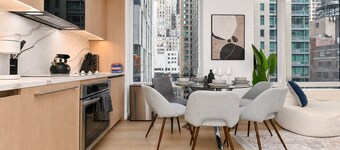 Cozy & Modern 2BR/2BA in Downtown NYC