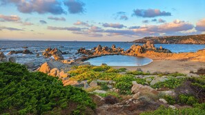 Beach - Casa Audrey by Wonderful italy (Santa Teresa Gallura)