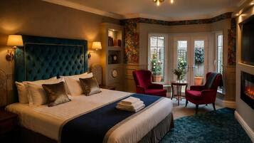 Exclusive Room, 1 King Bed | Desk, free WiFi, bed sheets