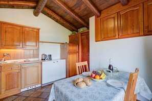 Dining - La Capannina Lake & Mountain Views (Bioggio)