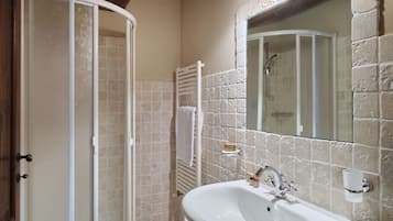 Standard-Einzelzimmer | Badezimmer