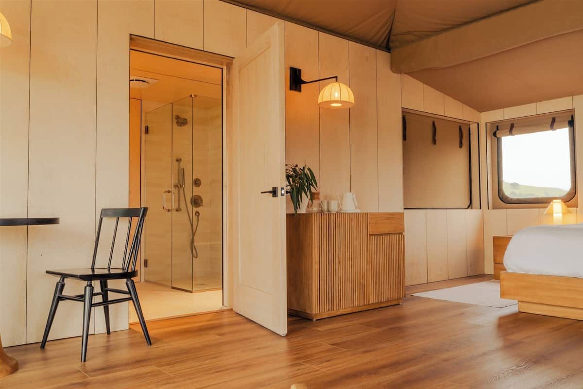 In-room safe, desk, laptop workspace, blackout drapes