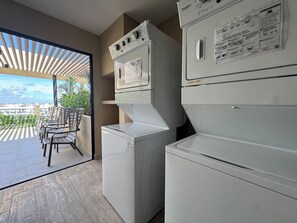 Interior - Best location in Playa Rooftop Pool, Walk to Beach (Playa del Carmen)