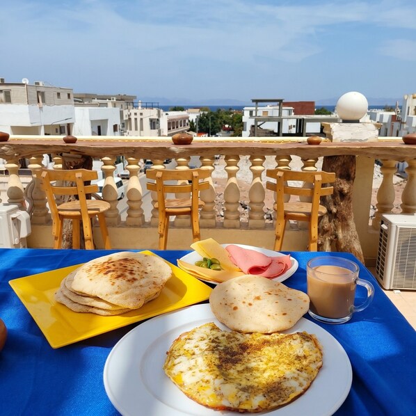 Free daily local cuisine breakfast