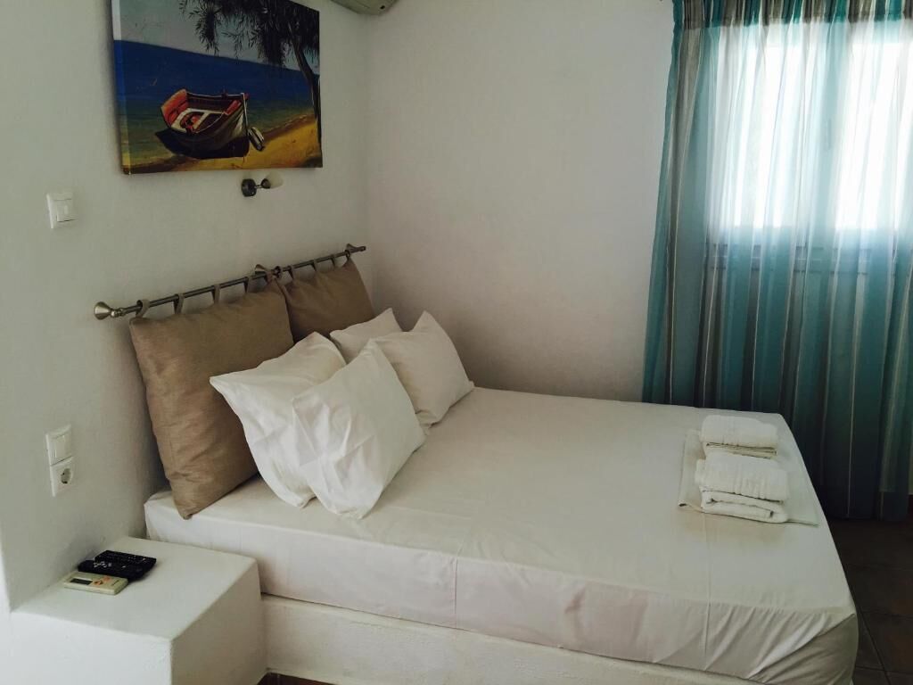 Family Apartment, Garden View | In-room safe, free WiFi