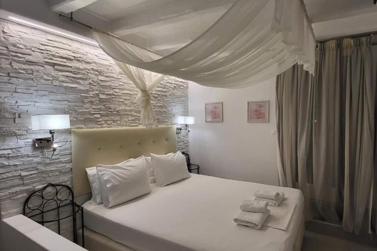Camera Superior con letto matrimoniale o 2 letti singoli, balcone, vista mare | Una cassaforte in camera, Wi-Fi gratuito