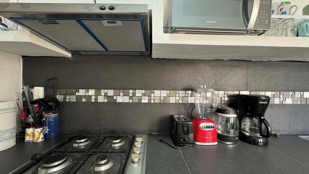 Private kitchen - Cozy ground-floor apartment | Great location + WiFi (Playa del Carmen)