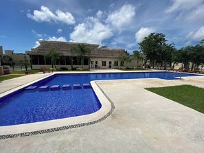 Unclassified image, 4 of 39, button - Cozy ground-floor apartment | Great location + WiFi (Playa del Carmen)