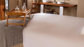In-room safe, desk, blackout drapes, soundproofing