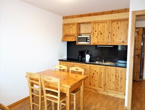 Apartment | Dining - Apartment Near the Village Centre (Nendaz)