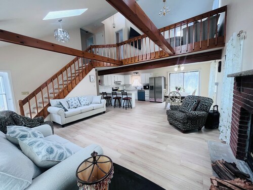 Family Escape with Loft and Fireplace.