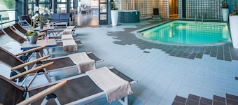 Contemporary Hotel with Easy Access to Breda and Rotterdam! Indoor Pool