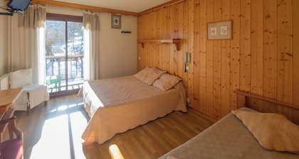 Chalet de charme_15 Ă 28 personnes 11 chambres
séjours en famille entre amis