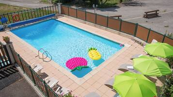 Piscine extérieure, piscine chauffée