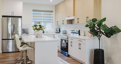 Brown Family Vacation Home - 4 Bedrooms- 3 Baths