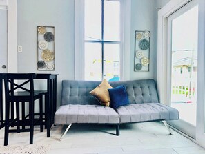 Living area - Sandy Toes Stay - Coastal 2bdr (Galveston)