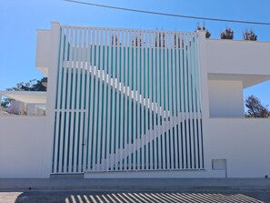Exterior - Your private horizon Elegant penthouse with exclusive terrace pool (Torre San Giovanni)