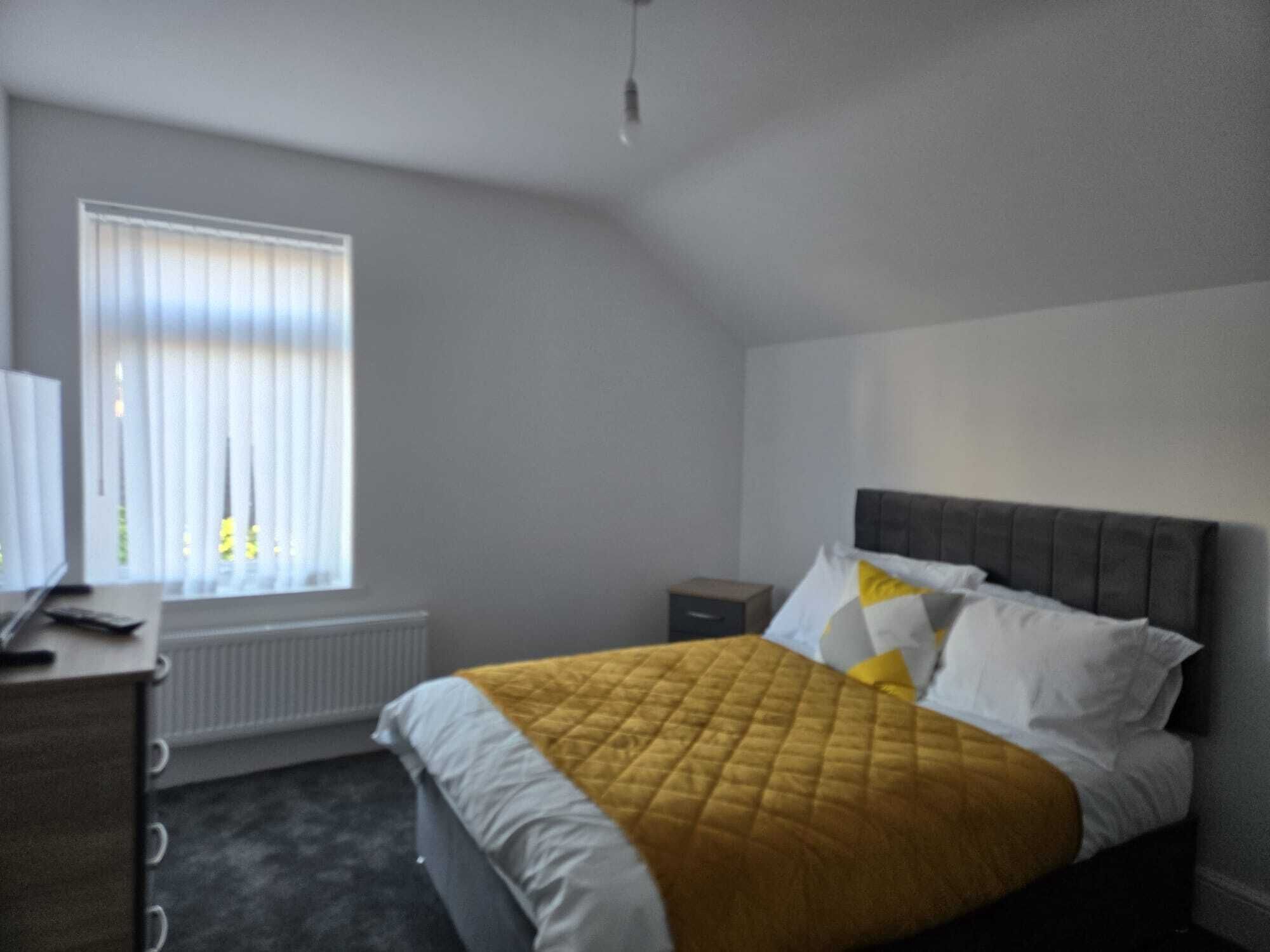 Shared Dormitory, 3 Bedrooms, Smoking, Garden View | 3 bedrooms