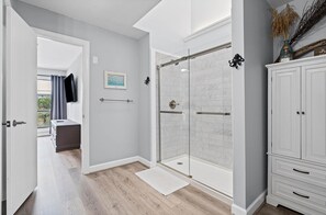 Bathroom - Bayfront Fishing Retreat | Dock, Kayaks, Deck | Golf Cart Rental (Dauphin Island)