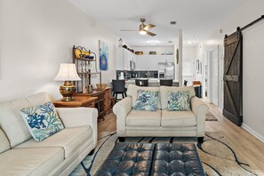 Smart TV - 🦞Close to Beach | Steps to Pool | 30A Heron's Watch Way 3304☀️ (Santa Rosa Beach)