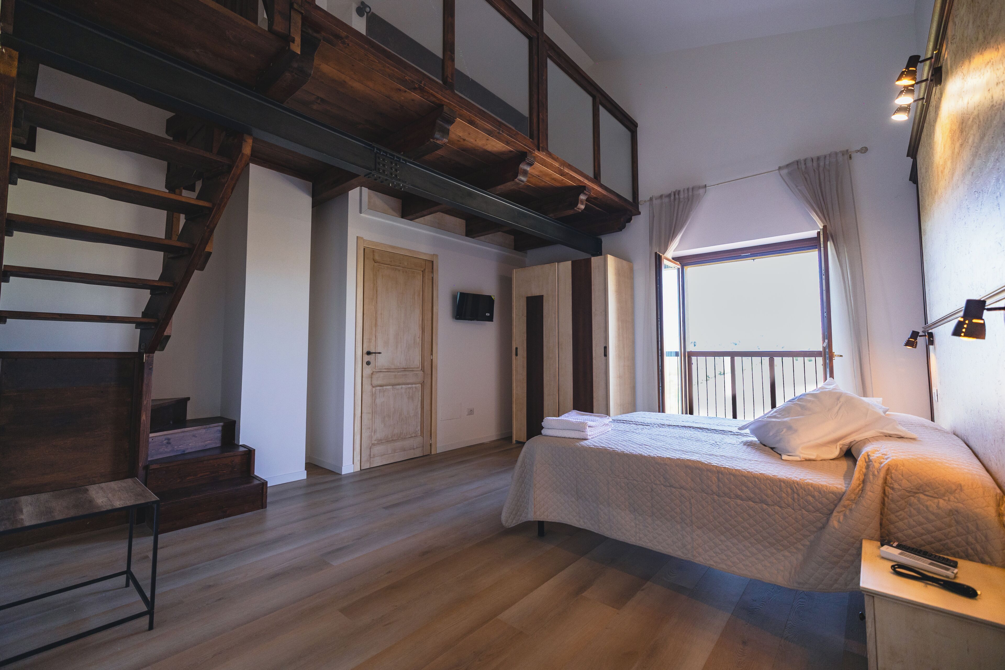 4 bedrooms, free WiFi, bed sheets