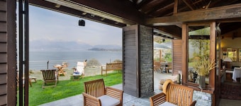 Villa Meraviglia - Four Bedroom Villa, Sleeps 8