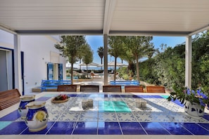 Outdoor dining - Partenope Sea View - Five Bedroom Villa, Sleeps 10 (Leuca)