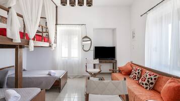 2 chambres, fer et planche à repasser, Wi-Fi, draps fournis