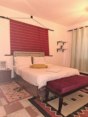 Room - The Code, East Church Road(.72280.3642) (Nairobi)