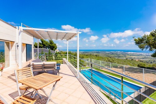 Villa San Diego - Six Bedroom Villa, Sleeps 12