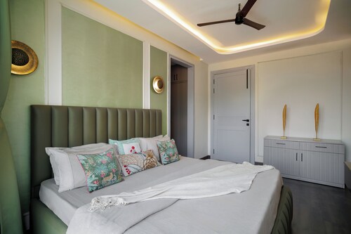 Terai Farm House - A Luxe Villa