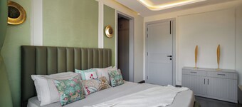 Terai Farm House - A Luxe Villa