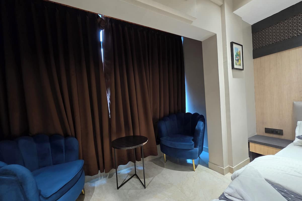 Comfort Suite | Living area