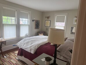 5 chambres, fer et planche à repasser, Wi-Fi gratuit, draps fournis
