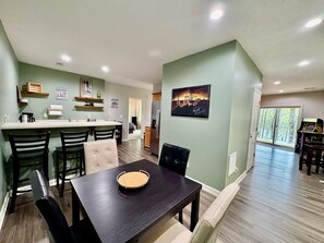 Dining - Zen at Marker 10~ Lakefront Home with Hot Tub! (Pittsville)