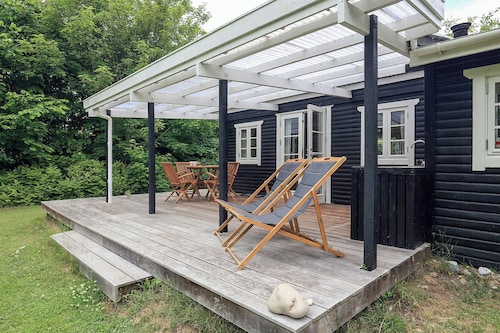 Cottage life in intimate wooden cabin