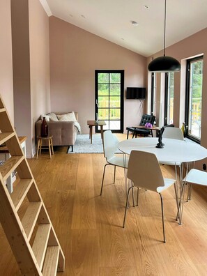 Interior - Archipelago house with terrace on scenic hill (Åkersberga)