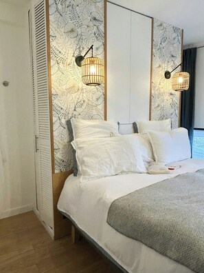Desk, free WiFi - Stone barn near Saint-Malo and Cancale (Saint Benoît des Ondes)