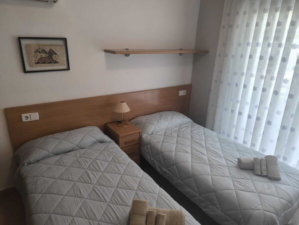 2 bedrooms, Internet, bed sheets
