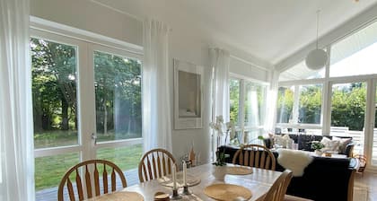 Holiday home with large garden near Heather Hill
