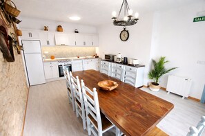 Dining - Vrbo Property (Fustiñana)
