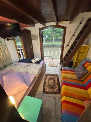 Habitación familiar, lanai, vista al río | Wifi gratis 