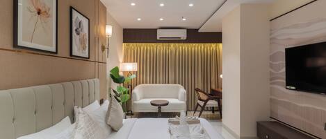 Premium Room, City View | In-room safe, desk, laptop workspace, soundproofing